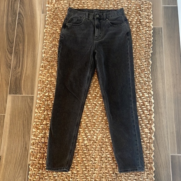 American eagle mom jeans black faded size 2 - Picture 2 of 10